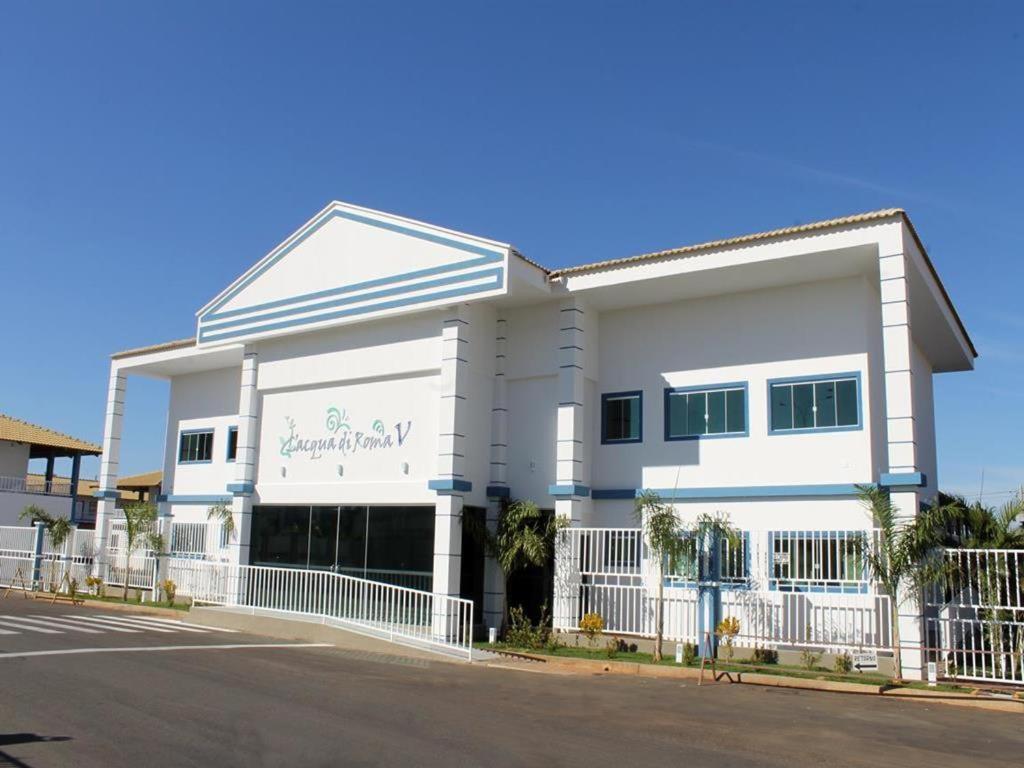 Lacqua Diroma Com Parque Aquatico E Cozinha Caldas Novas